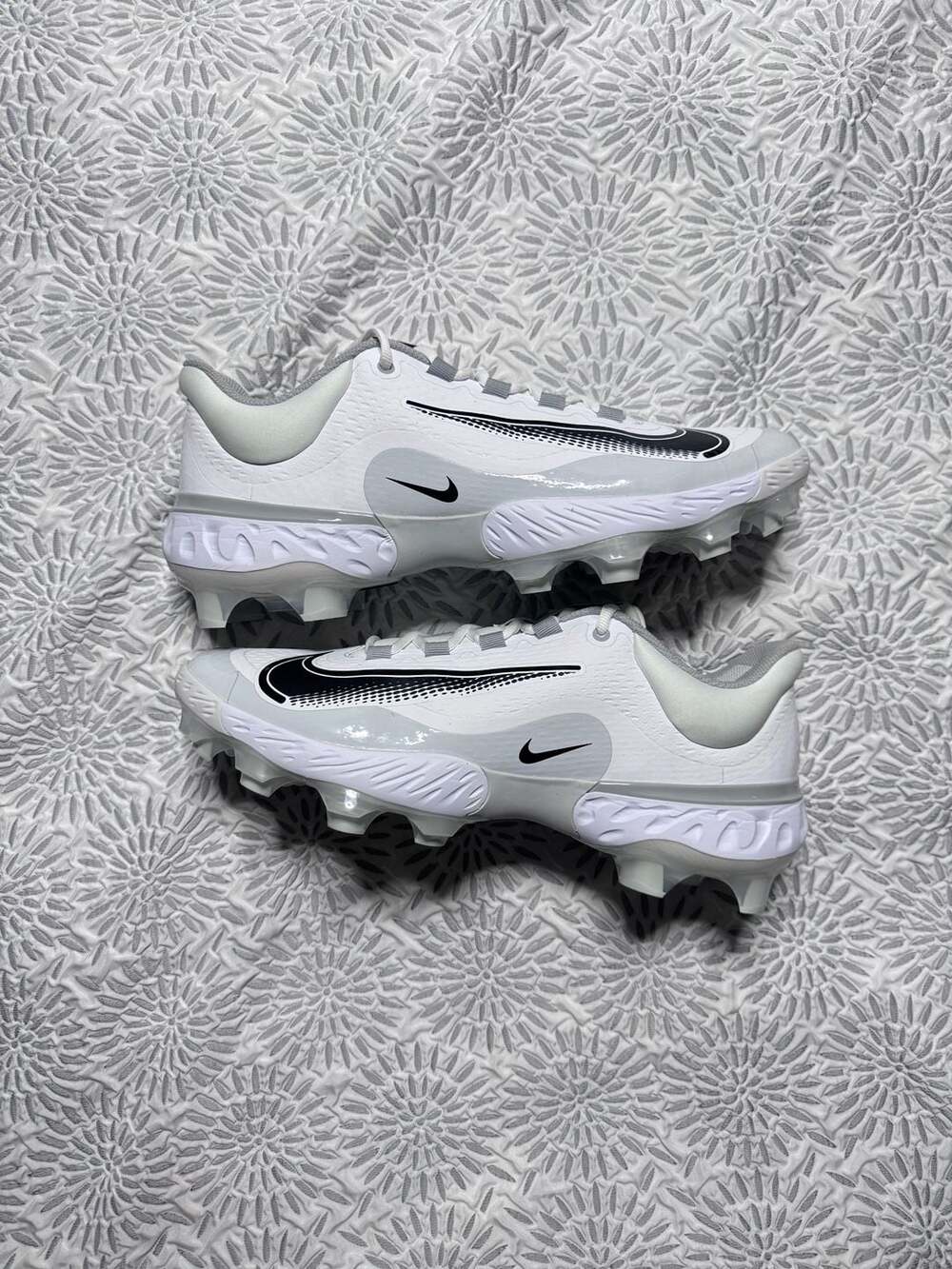 Nike Alpha Huarache Elite 4 Low White Baseball Cleats FD6255-100 Mens Size 14
